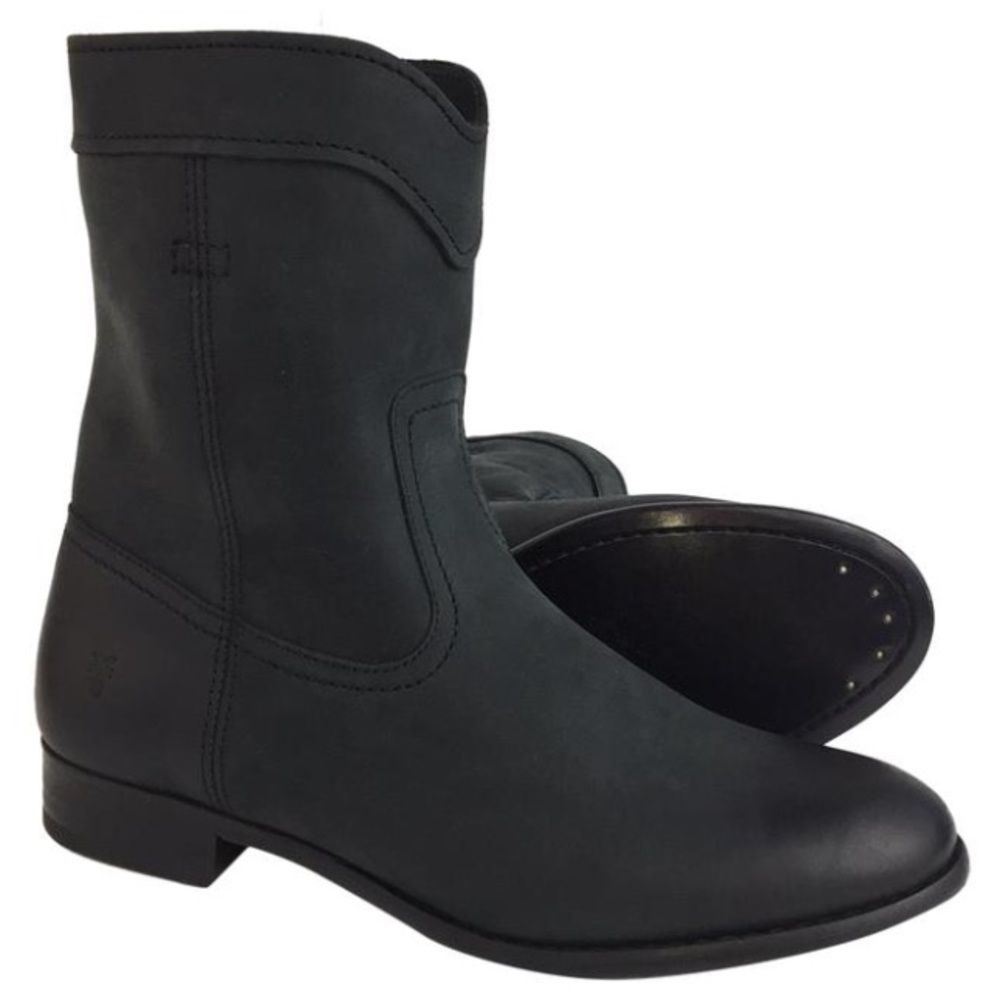New Frye Women’s Ankle Leather Riding short boots